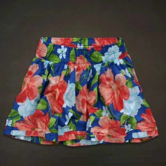 Hollister Floral White Point Blue Casual Skirt - Picture 2 of 5